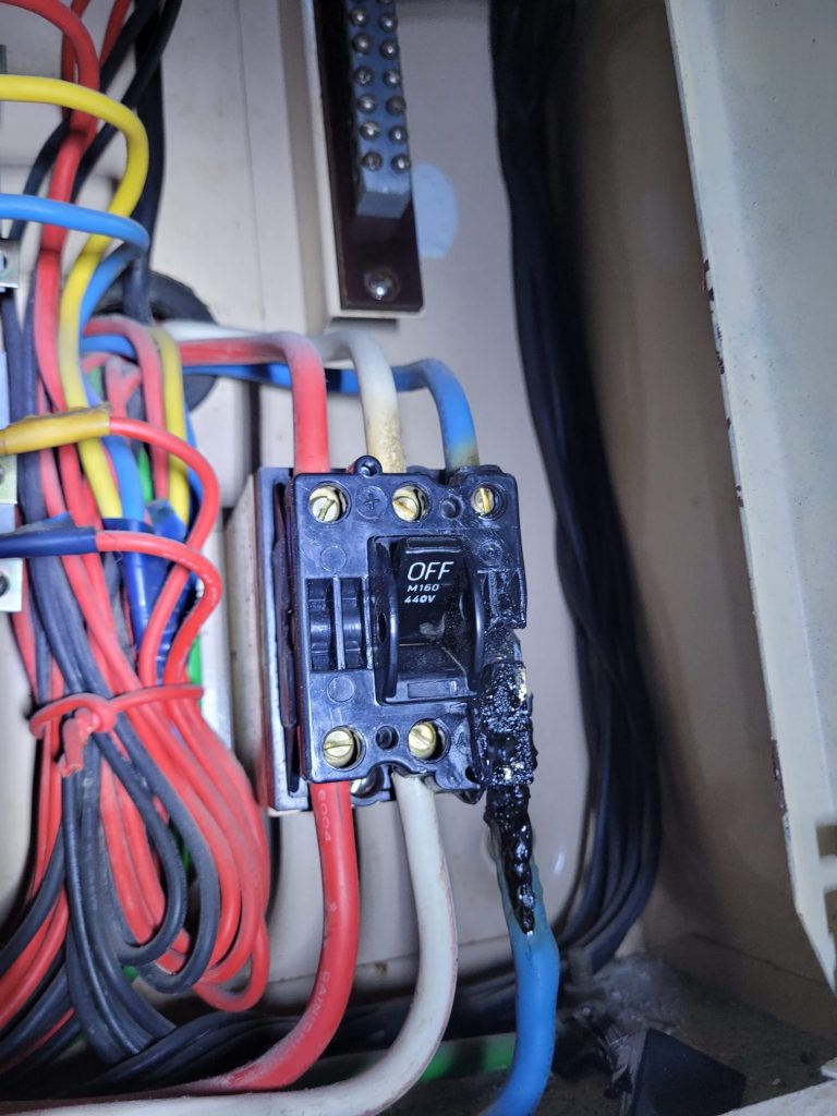 太古城餐廳停電-用電量大